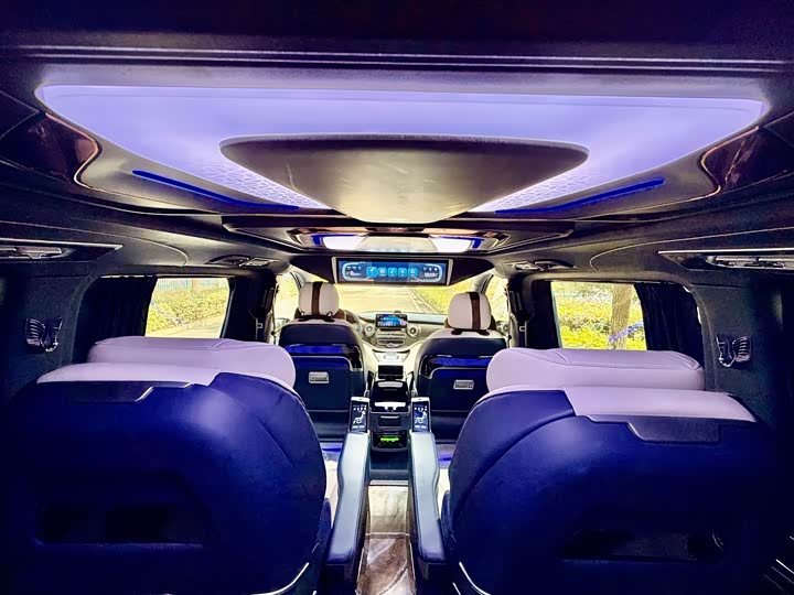 Фото 12 - Mercedes-Benz Vito