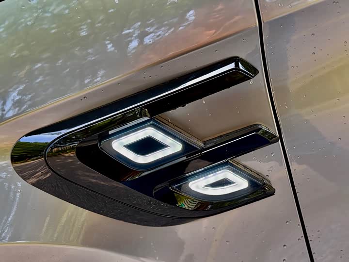 Фото 16 - Mercedes-Benz Vito