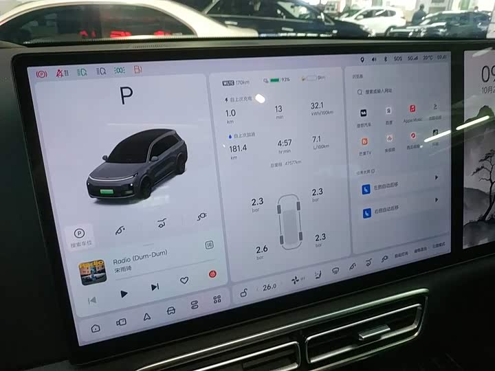 Фото 12 - LiXiang L8