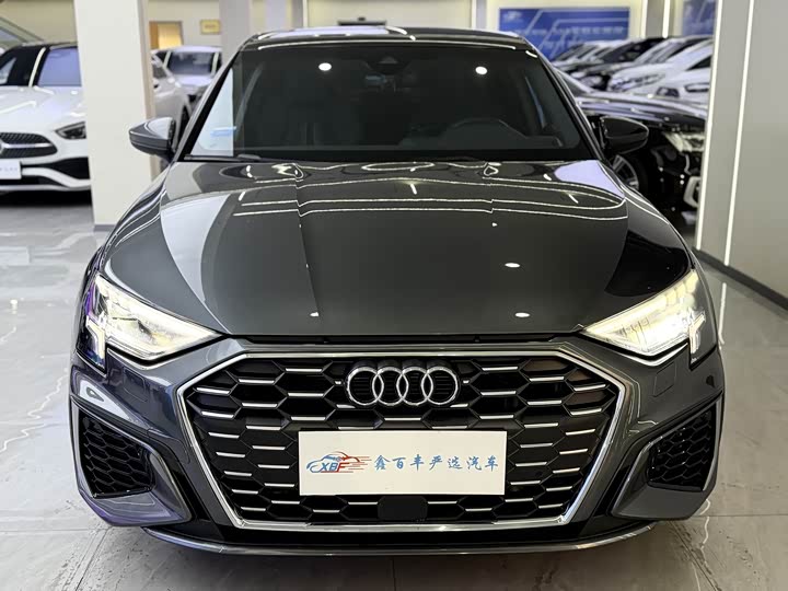 Фото 2 - Audi A3