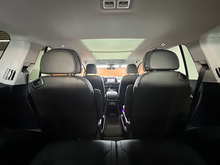 Фото 18 - Volkswagen Talagon