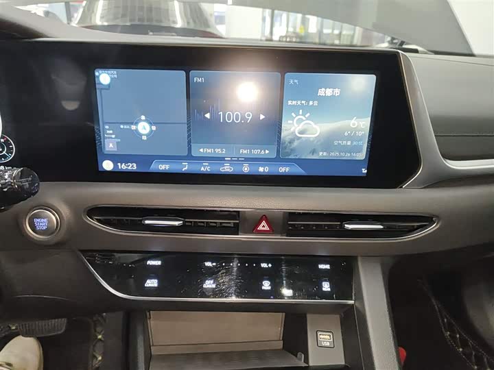 Фото 13 - Hyundai Sonata N Line