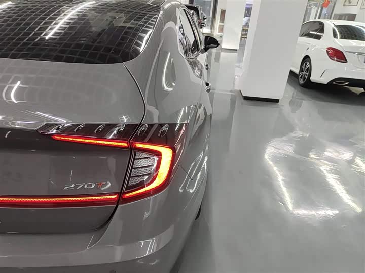 Фото 8 - Hyundai Sonata N Line