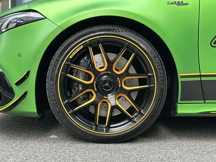 Фото 12 - Mercedes-Benz A-Class AMG