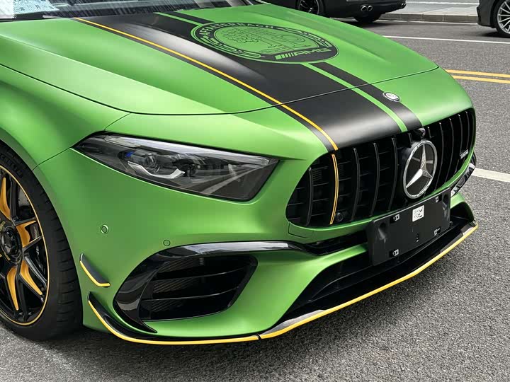 Фото 13 - Mercedes-Benz A-Class AMG