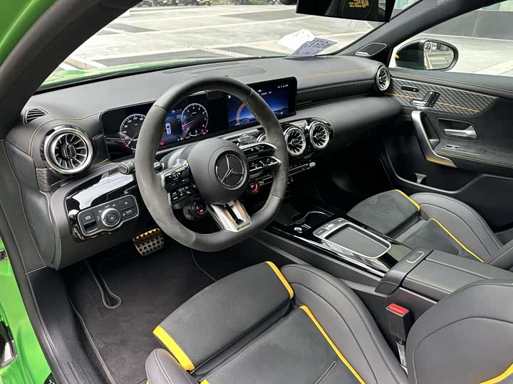 Фото 5 - Mercedes-Benz A-Class AMG