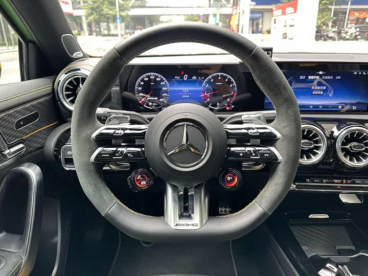 Фото 8 - Mercedes-Benz A-Class AMG