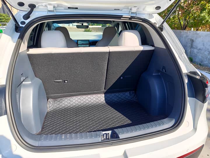 Фото 13 - Geely Galaxy Geome