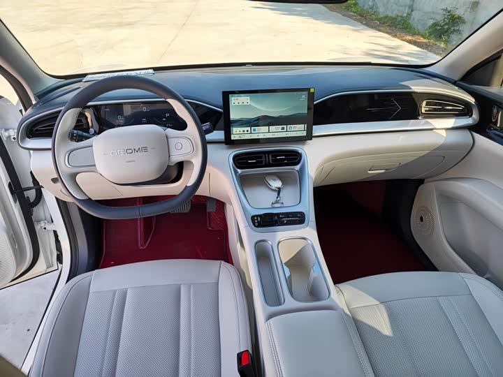 Фото 14 - Geely Galaxy Geome