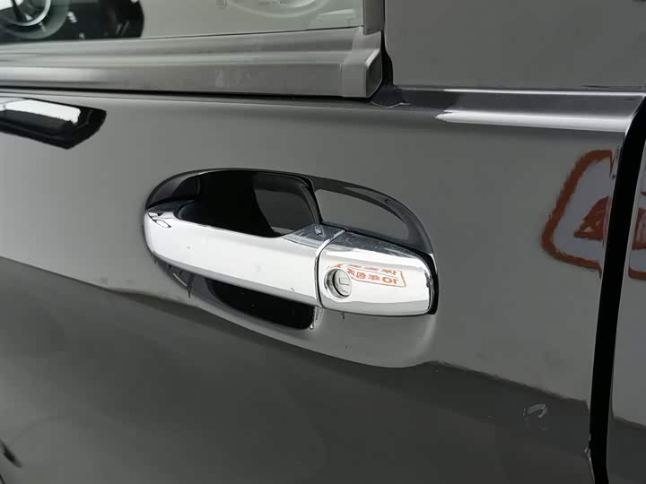 Фото 18 - Mercedes-Benz Vito