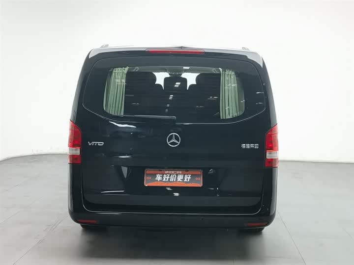 Фото 4 - Mercedes-Benz Vito