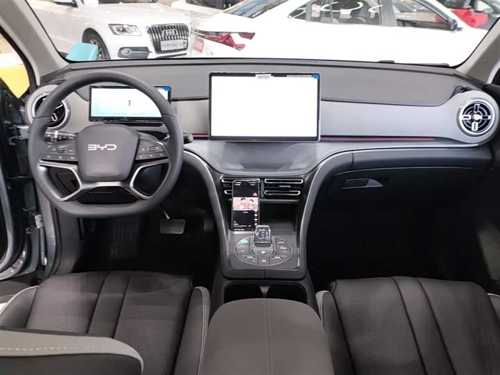 Фото 10 - BYD Sea Lion 05 DM-i Hybrid