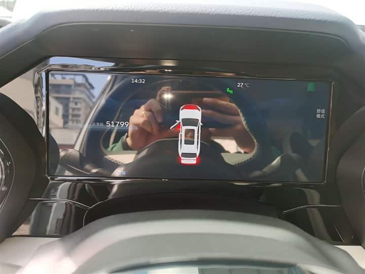 Фото 12 - Geely Monjaro