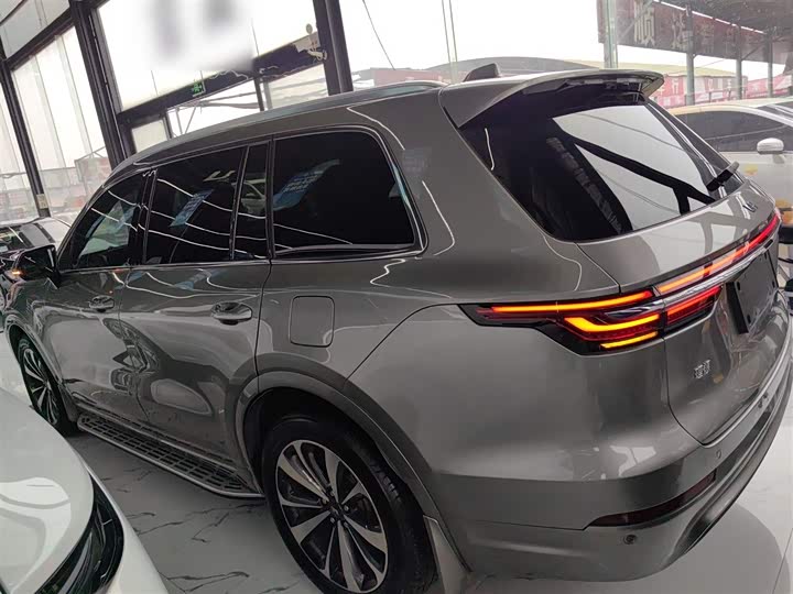 Фото 5 - LiXiang One