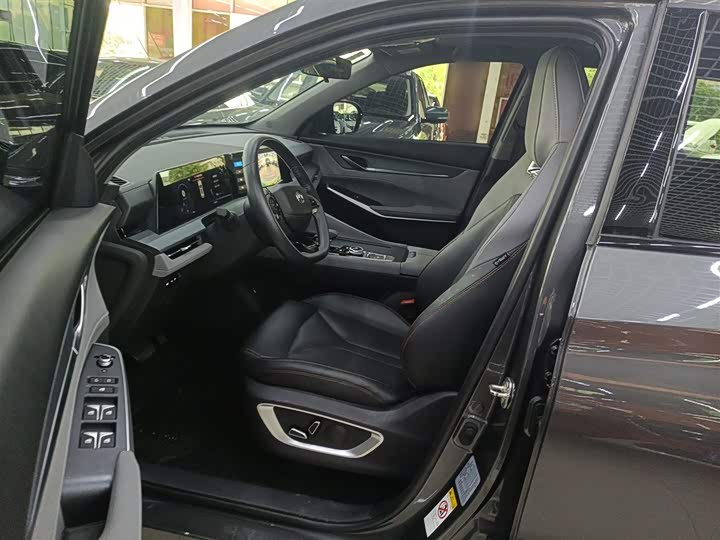 Фото 15 - Changan CS75 Plus