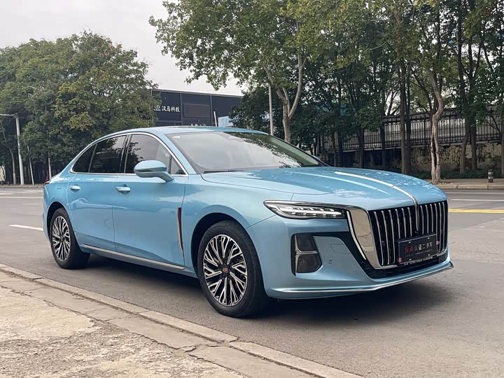 Фото 3 - Hongqi H5