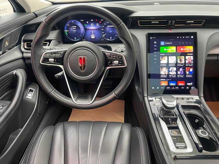 Фото 6 - Hongqi H5