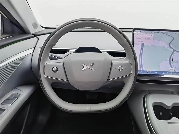 Фото 11 - XPeng Mona M03