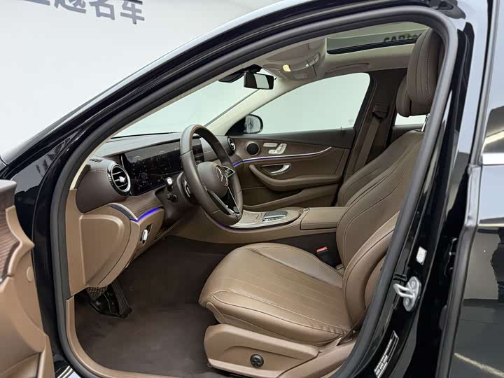 Фото 10 - Mercedes-Benz E-Class Hybrid