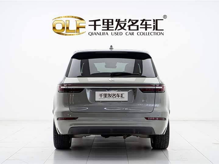 Фото 17 - LiXiang One