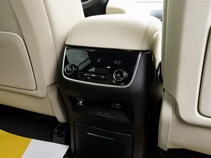 Фото 28 - LiXiang One