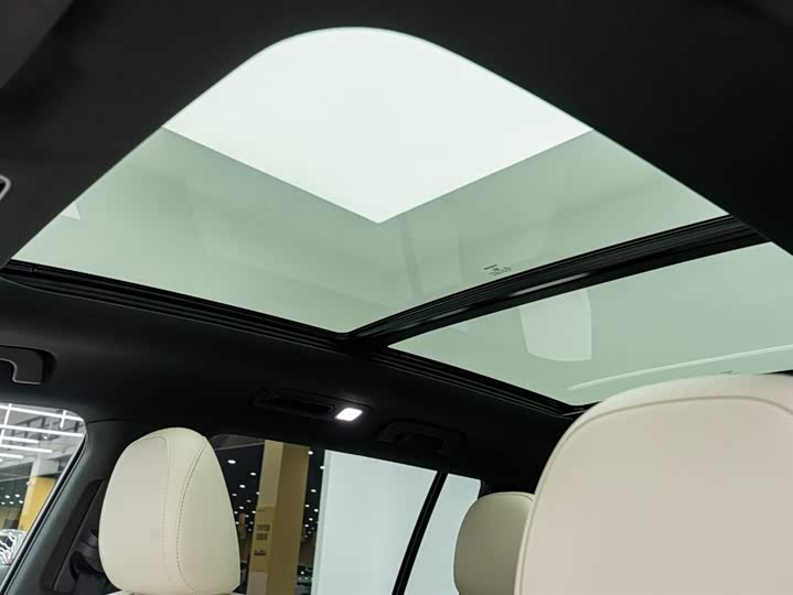 Фото 9 - LiXiang One