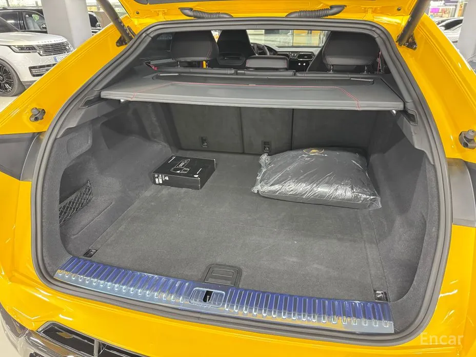 Фото 15 - Lamborghini Urus