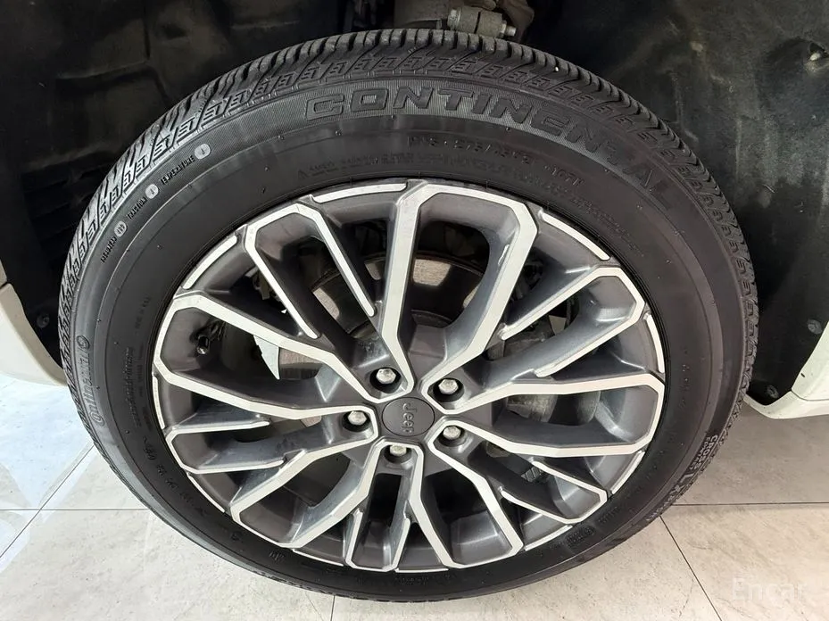 Фото 5 - Jeep Cherokee