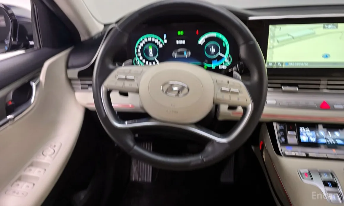 Фото 14 - Hyundai Grandeur