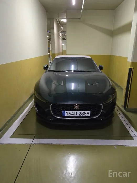 Фото 1 - Jaguar F-Type