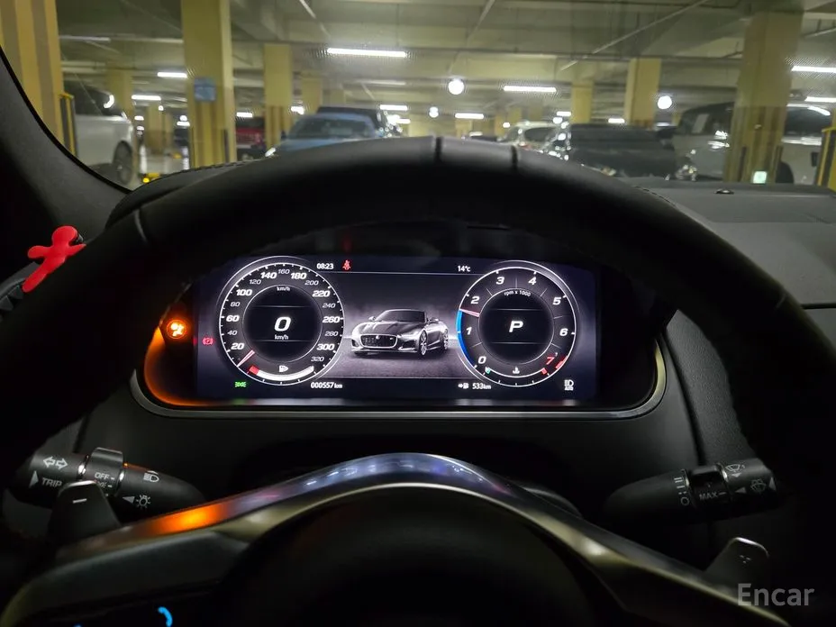 Фото 8 - Jaguar F-Type