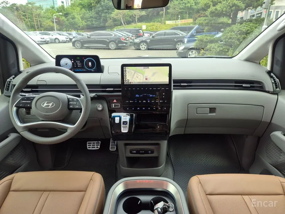 Фото 11 - Hyundai Staria