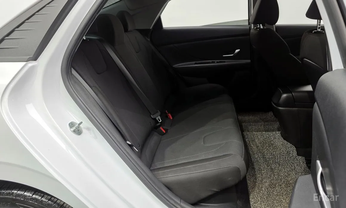 Photo 12 - Hyundai Avante