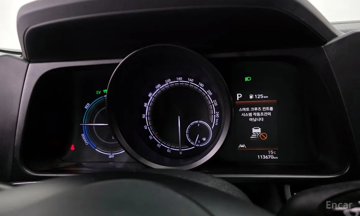 Photo 8 - Hyundai Avante