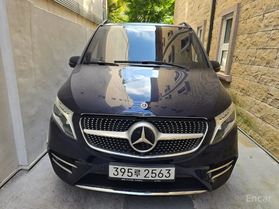 Фото 1 - Mercedes-Benz V-Class