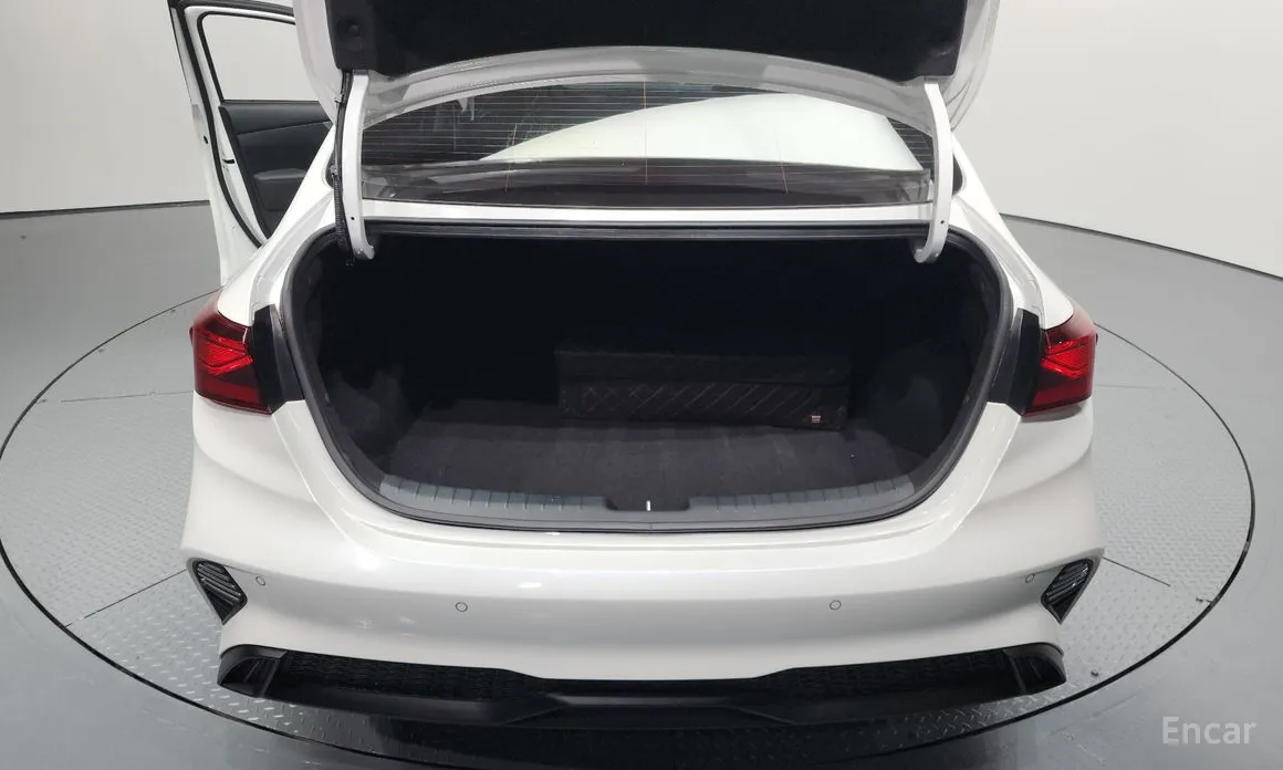 Фото 20 - Kia K3