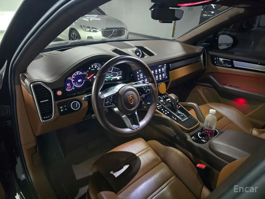 Фото 13 - Porsche Cayenne