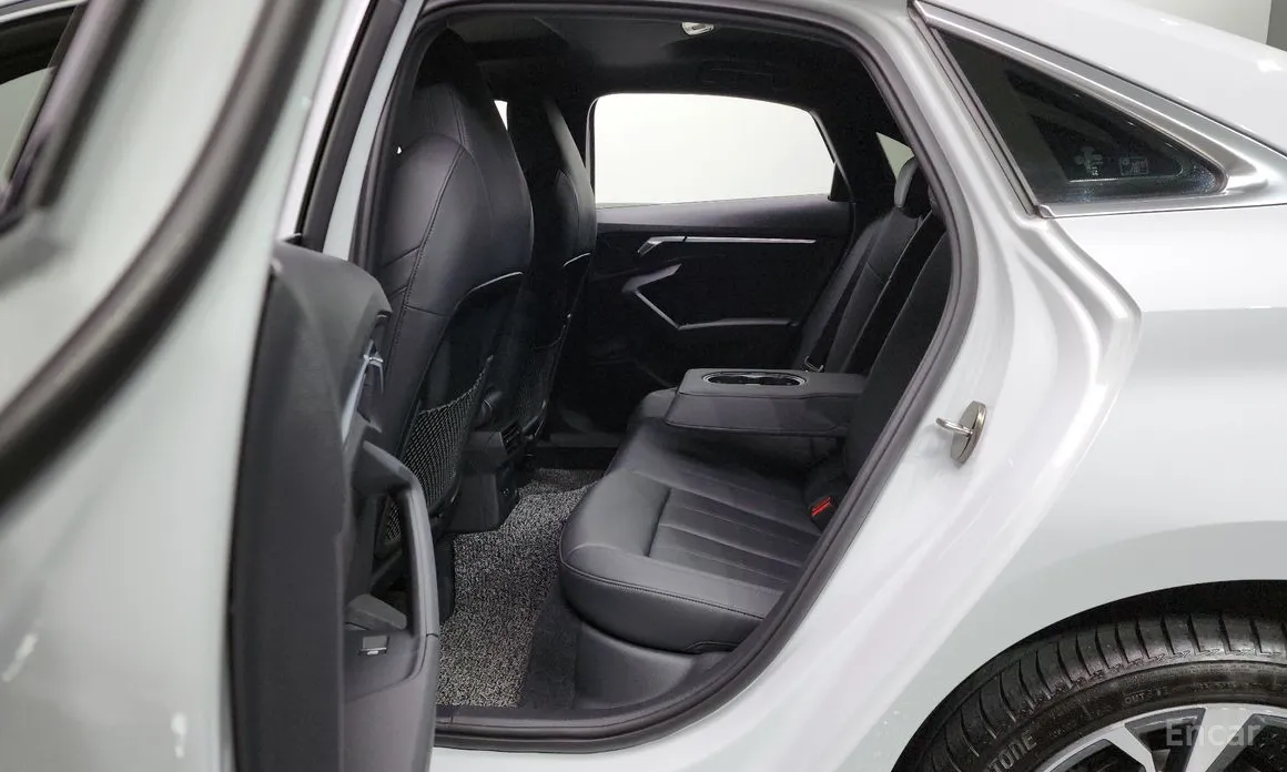 Фото 11 - Audi A3