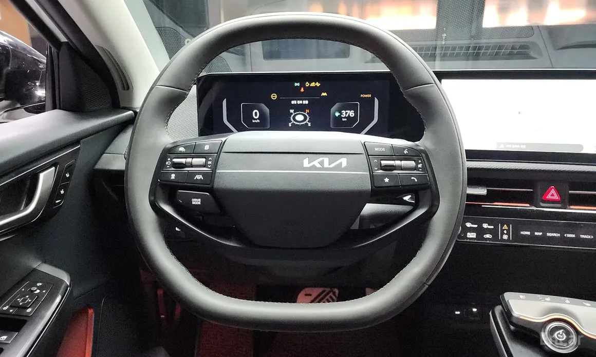 Фото 13 - Kia EV6