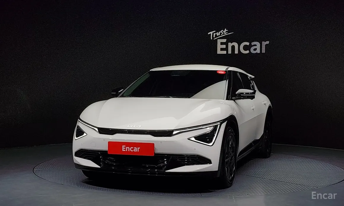 Фото 3 - Kia EV6