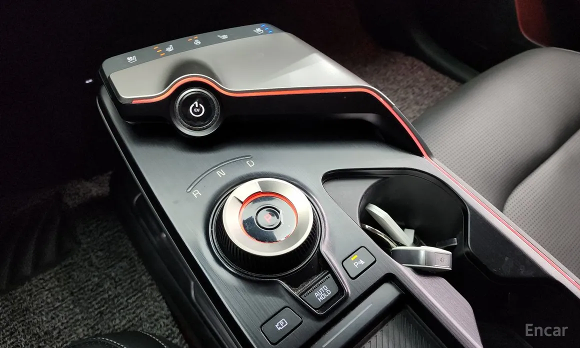 Фото 9 - Kia EV6