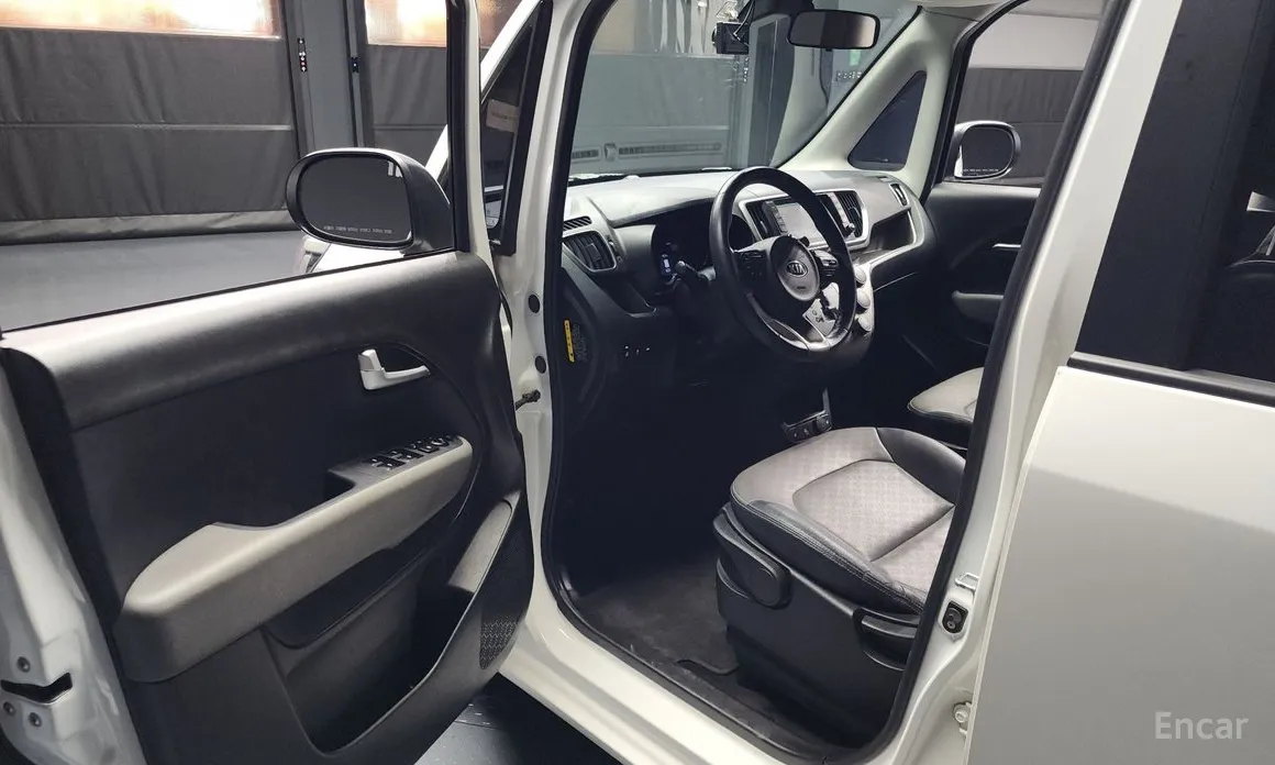 Фото 10 - Kia Ray