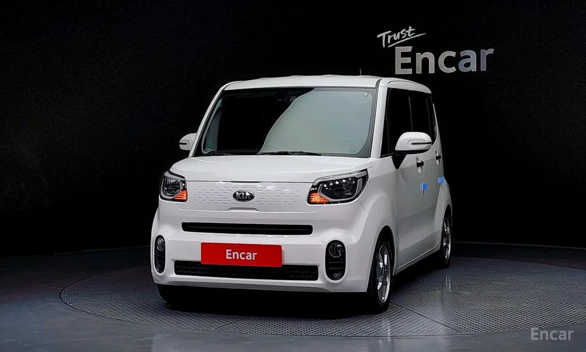 Фото 3 - Kia Ray