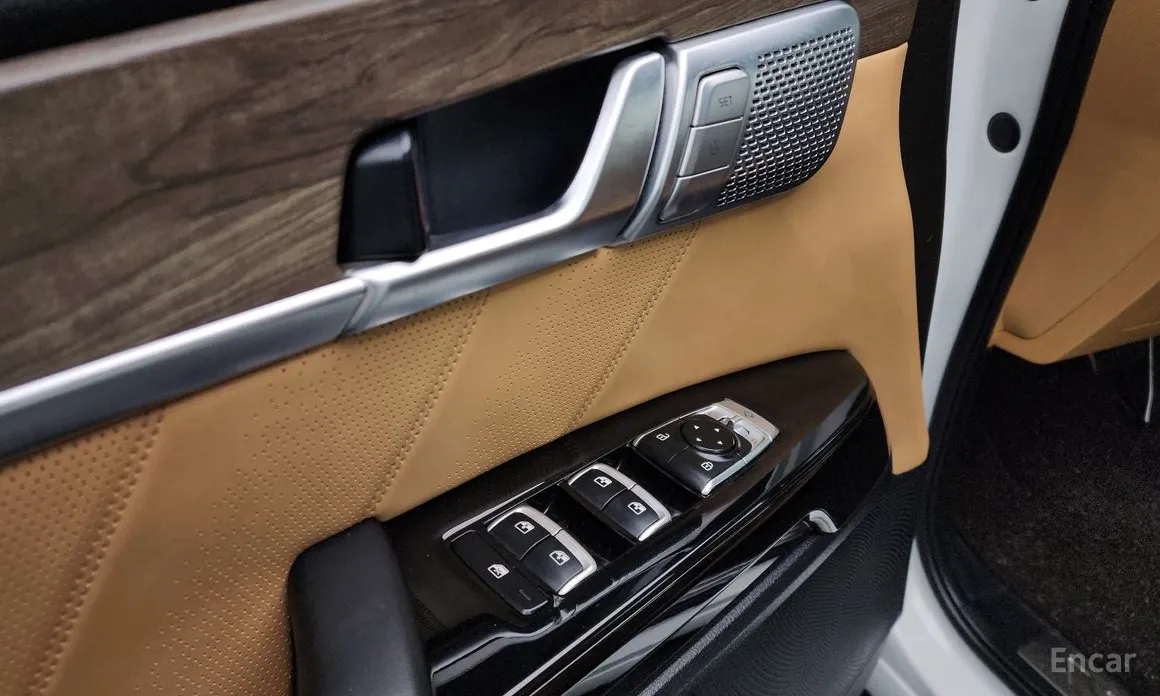 Фото 12 - Kia Mohave