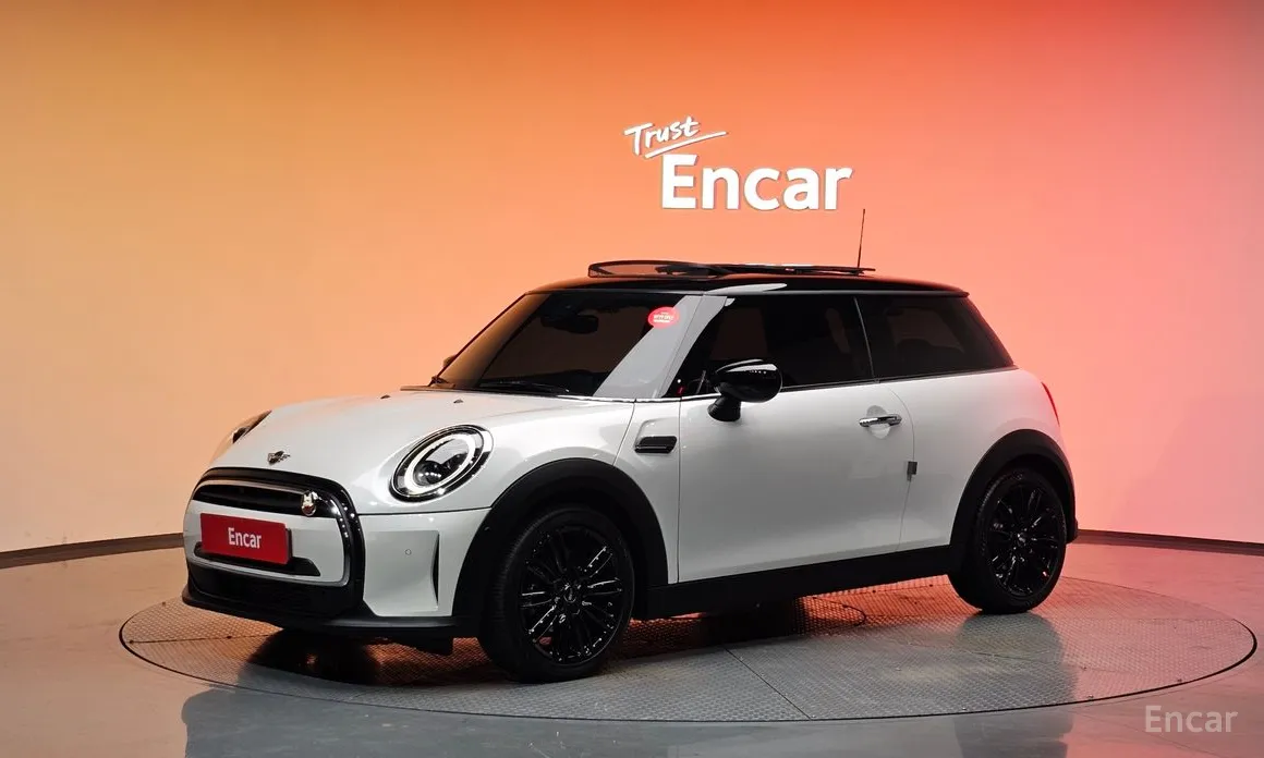 Фото 1 - Mini Cooper