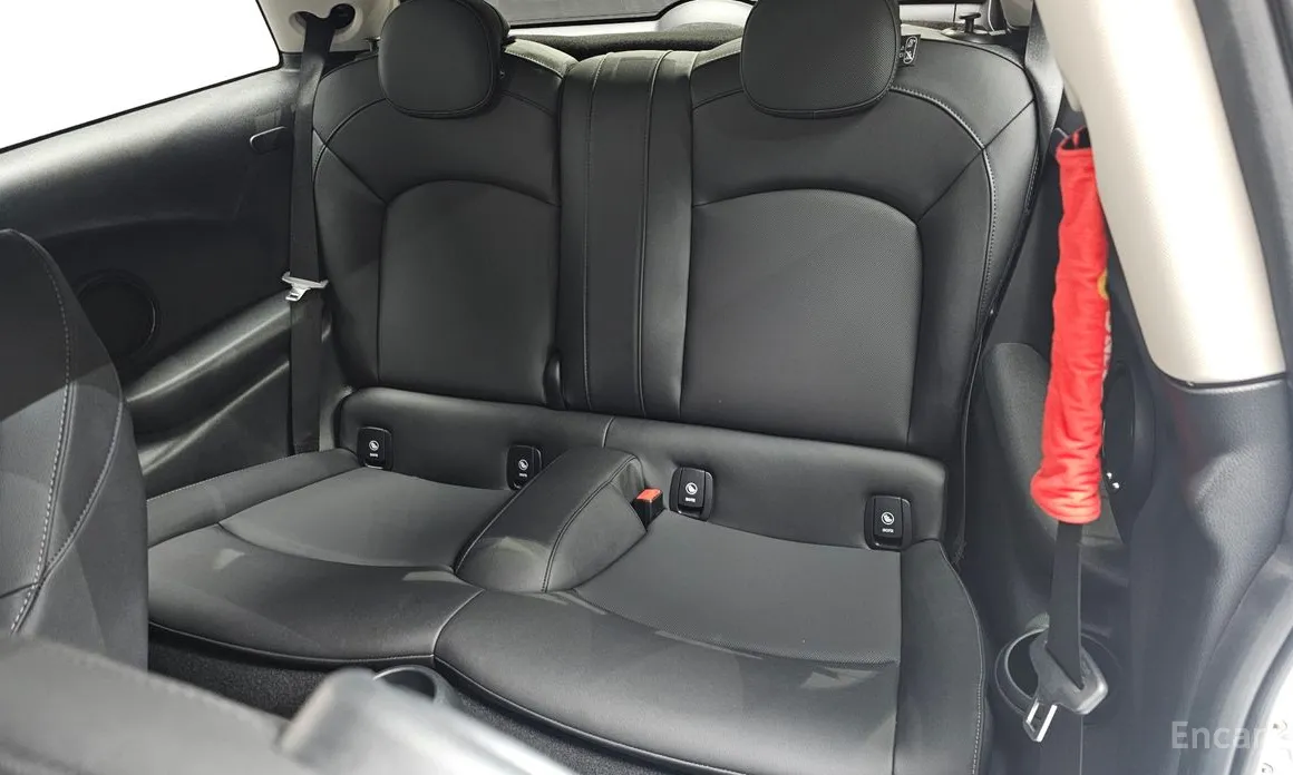 Фото 12 - Mini Cooper