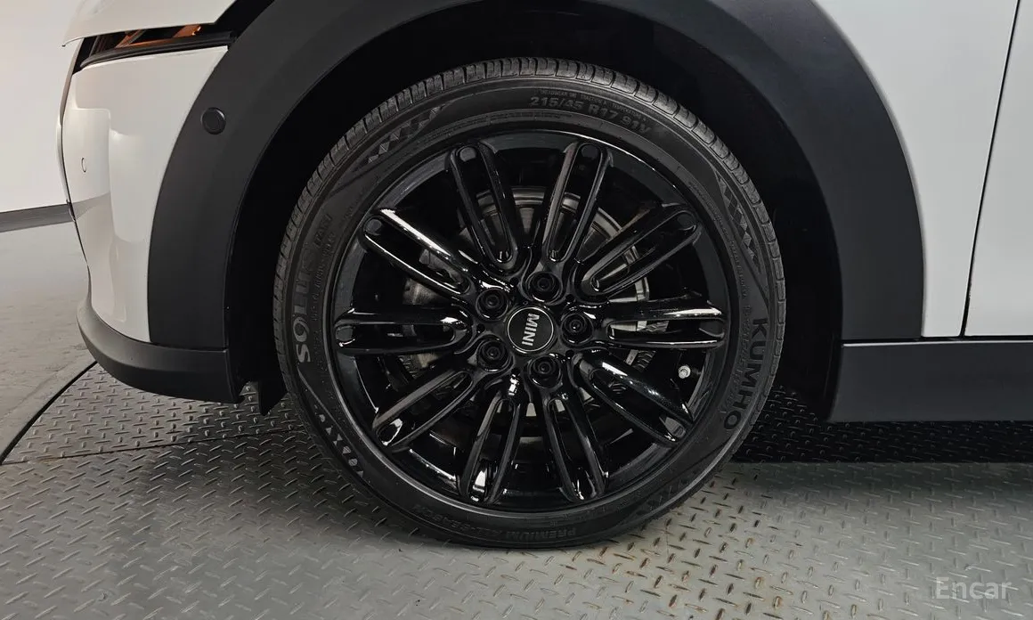 Фото 5 - Mini Cooper