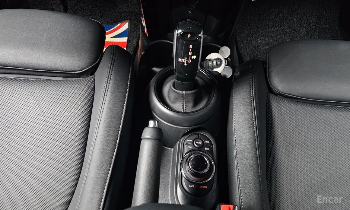 Фото 9 - Mini Cooper