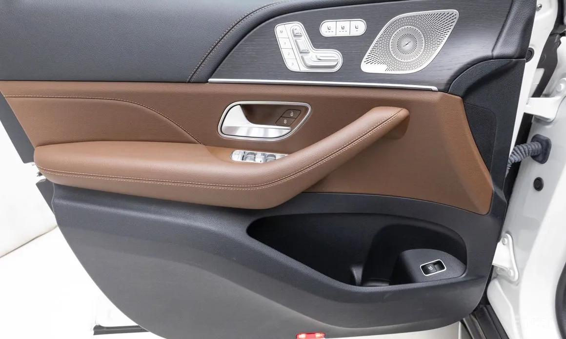 Фото 15 - Mercedes-Benz GLS-Class