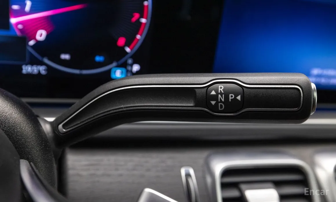 Фото 19 - Mercedes-Benz GLS-Class